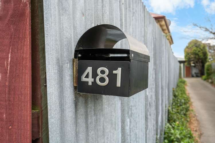 481 Worcester Street Linwood_1