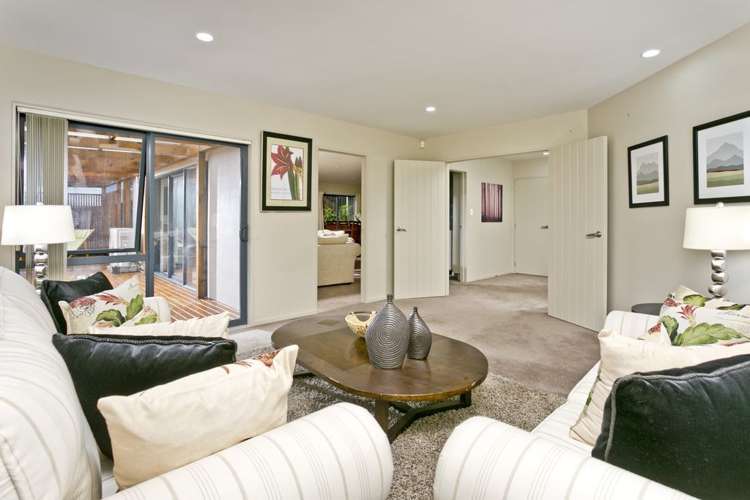 10 Lakeridge Close Northcross_9