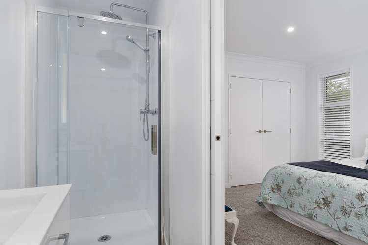 7 Robley Road Pyes Pa_24