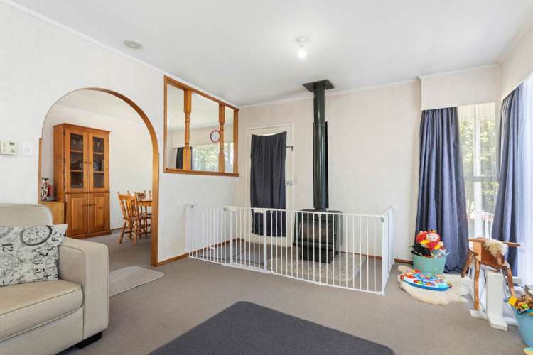 64 Sunlands Drive Manurewa_9