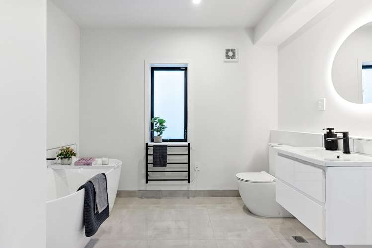 9 Stockden Place Karori_22