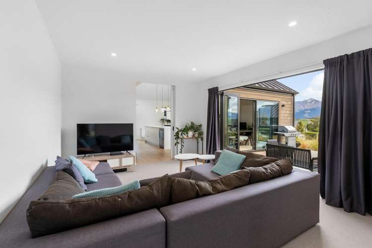 4 Polperro Court Jacks Point_4