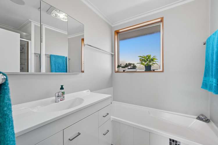 15 Bowie Drive Woodend_14