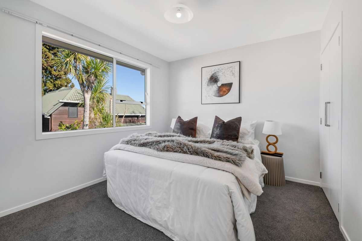 2/36A Sunnynook Road_2