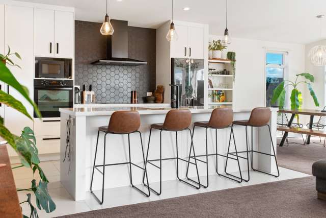 16 Te Hare Piahana Way Papamoa_2