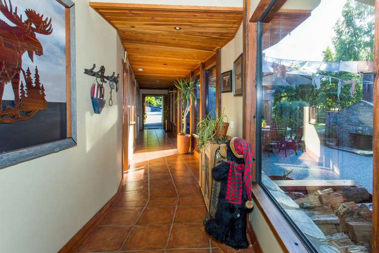 783 Wanaka-Luggate Highway Wanaka_14