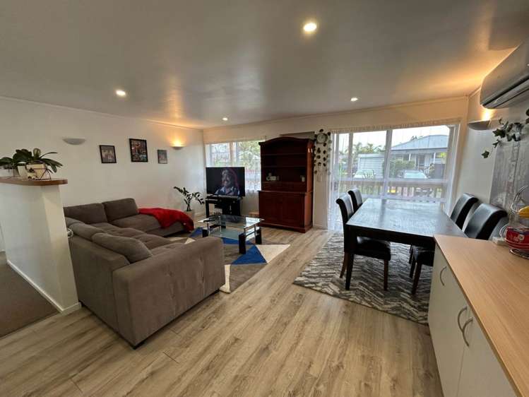 1/33f Springs Road Parakai_8