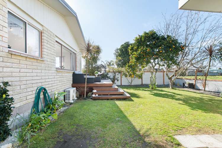 5c The Crescent Waihi Beach_19