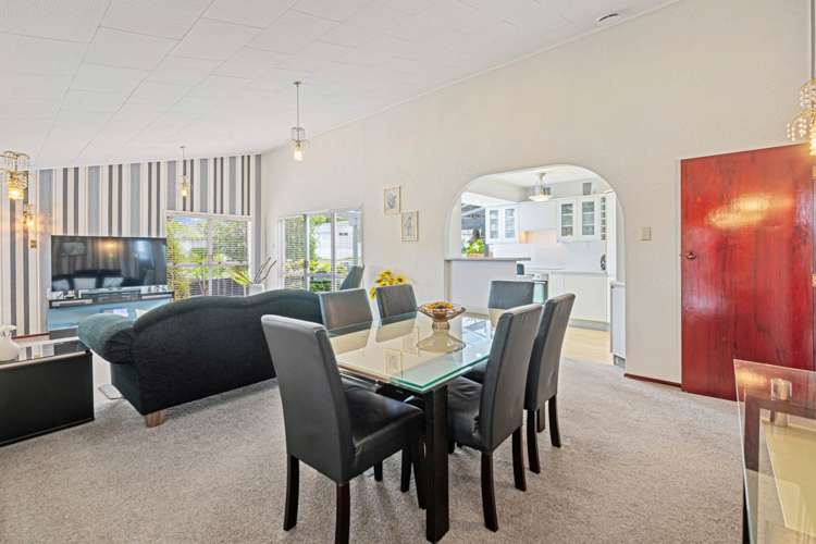 106 Aviemore Drive Highland Park_5