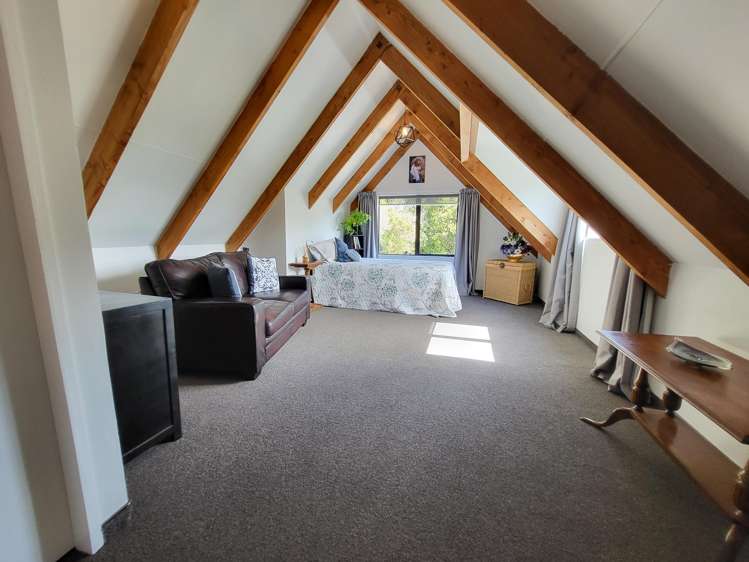 54 Power Road Karoro_12