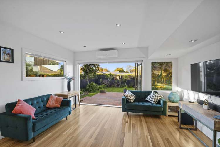 65 Main Road Redcliffs_8