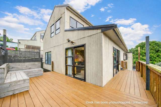 A must-sell! Present your offer by Wednesday