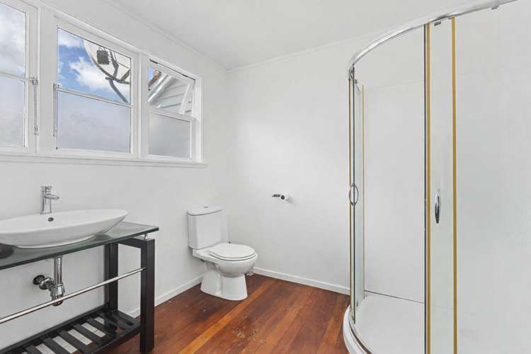 1/171 Powderham Street New Plymouth Central_5