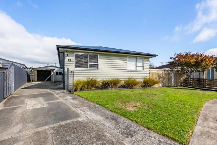19 Denver Grove Totara Park_20