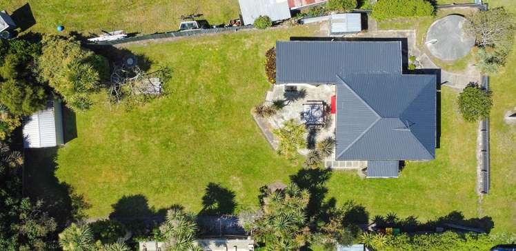 9 Muri Street Aramoana_25