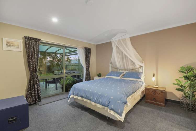 27 Burleigh Road Redwoodtown_10