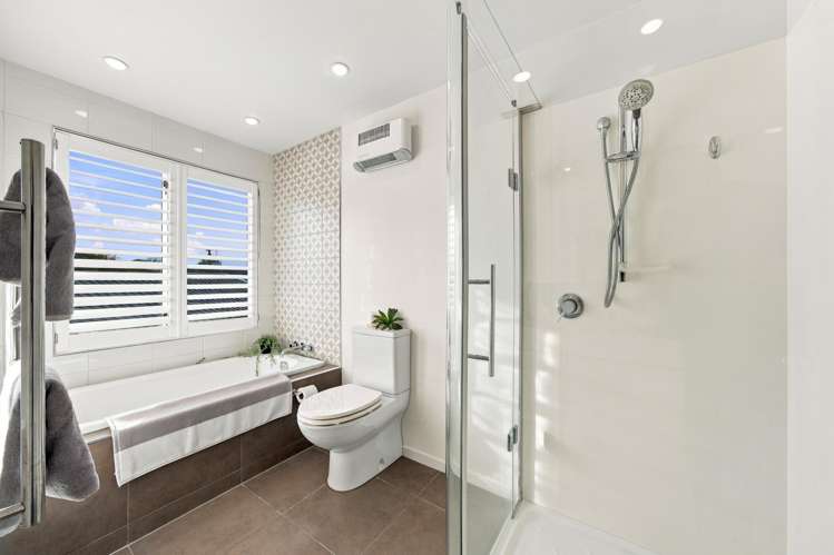 74 Office Road Merivale_15