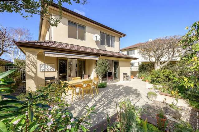 A timeless townhouse in a premier location