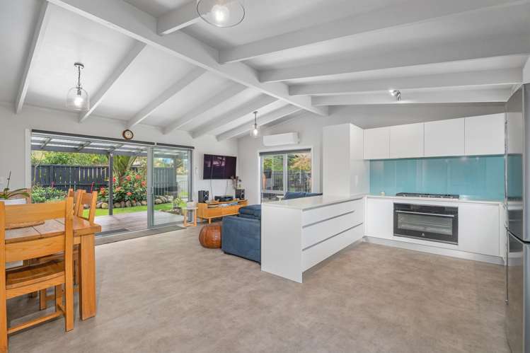 3 Ocean Beach Road Tairua_18