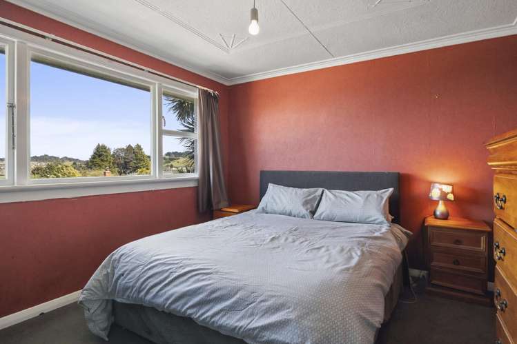 1 Stephen Street Halfway Bush_10