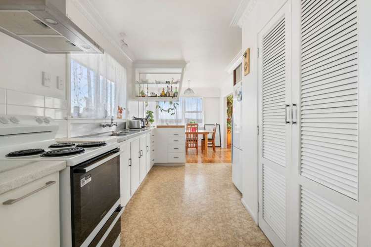 961 Whangaparaoa Road Manly_7