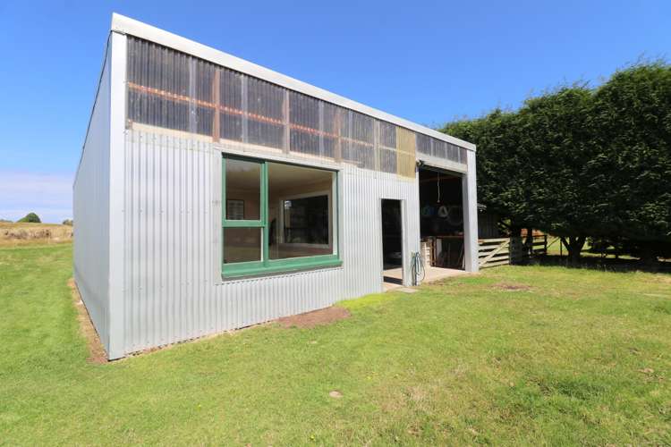 150 Otatara Road New River Ferry_32