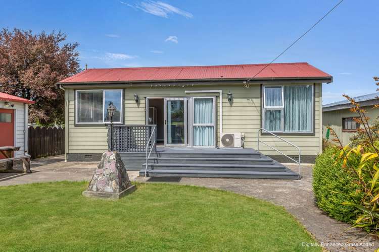 10 Farm Street Lumsden_10