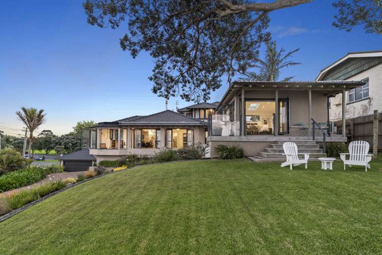 1 Old Lake Road Narrow Neck_2