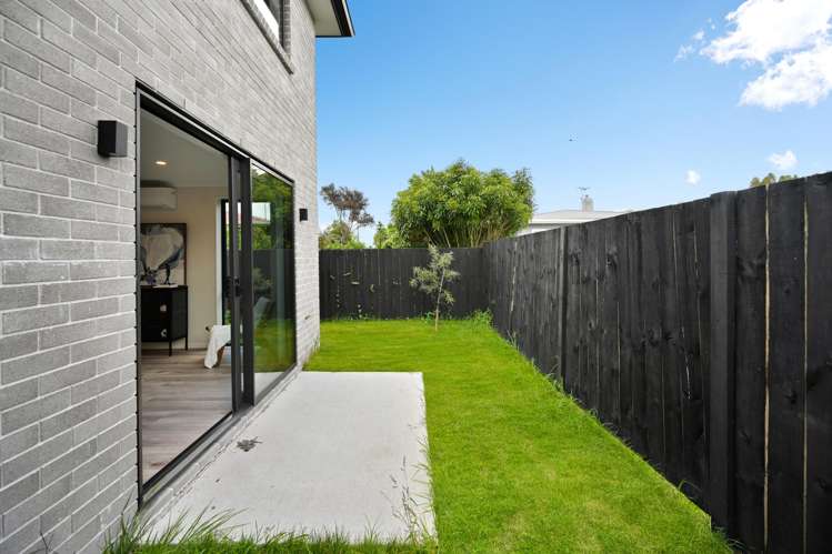 2 & 3/72 Ohaupo Road Melville_23
