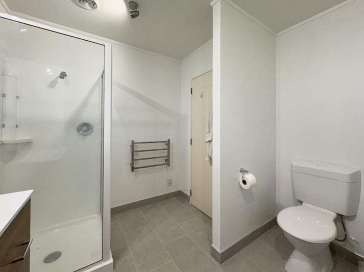 7a Landing Road Titirangi_14