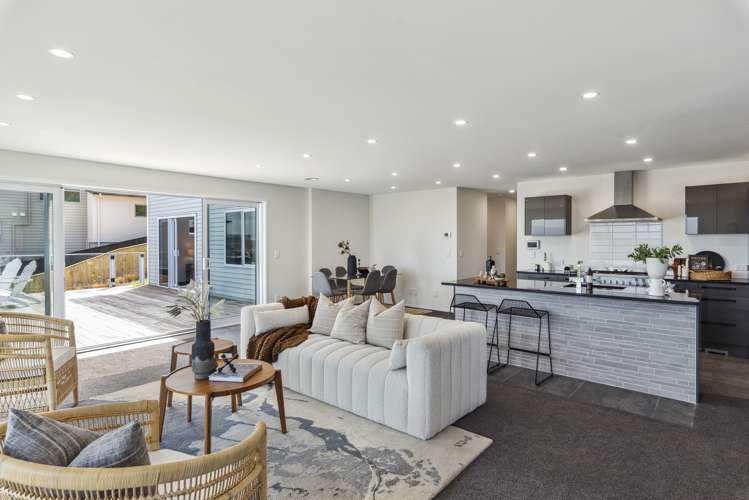 64 Kakariki Grove Waikanae_5