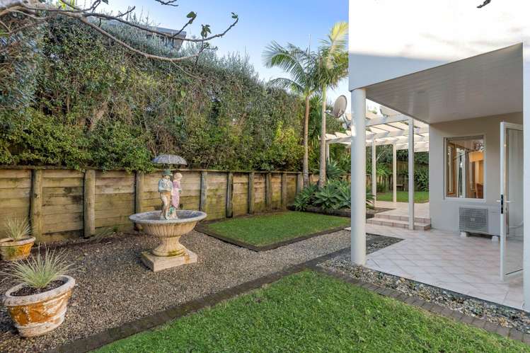 9 Savoy Road Orewa_14