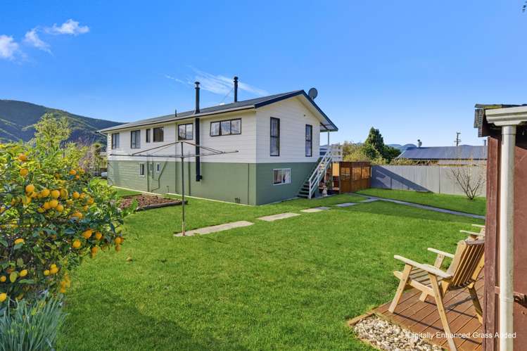 296 Waikawa Road Picton_21