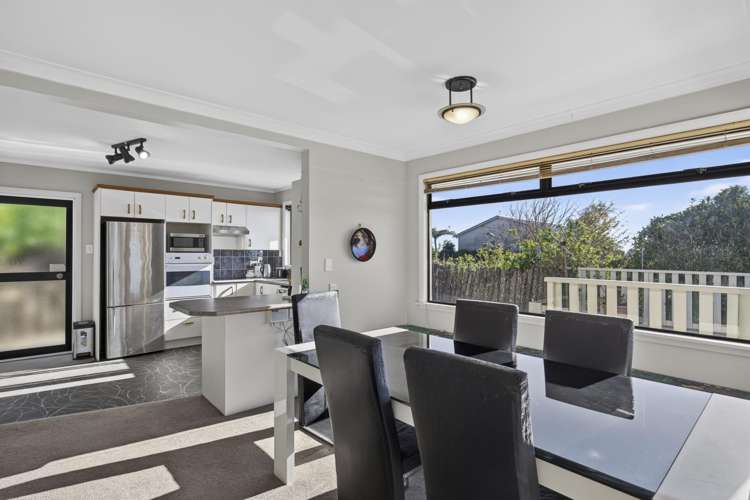 531 Devon Street West Blagdon_16
