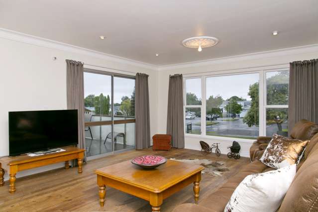 21 Te Rangitautahanga Road Turangi_2