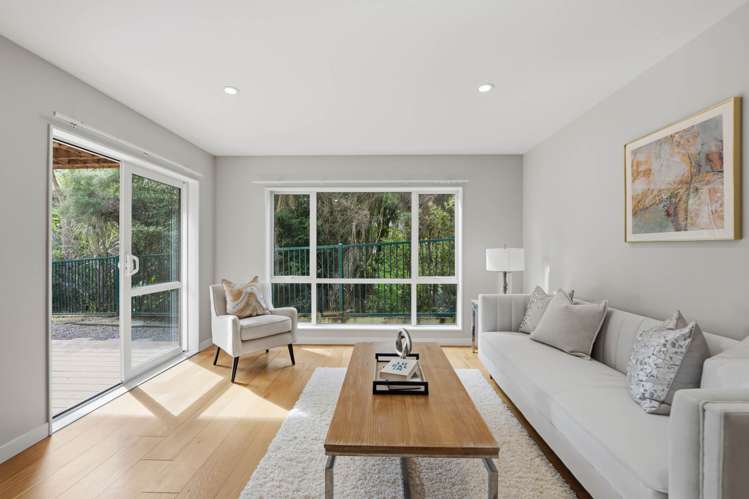 104 Admirals Court Drive Greenhithe_19