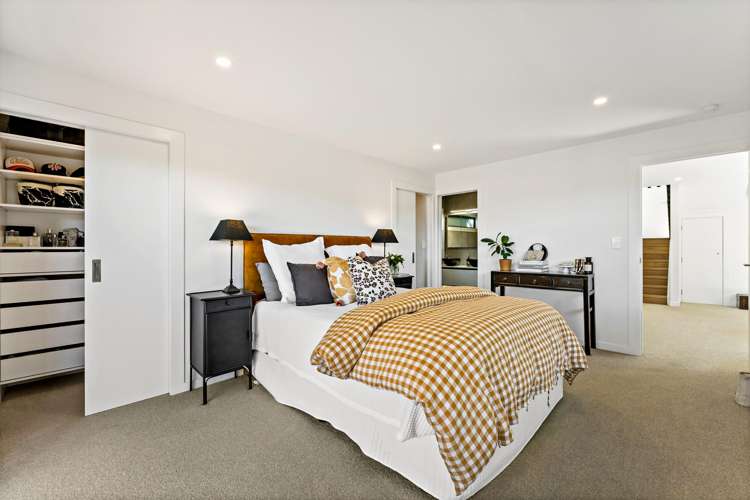 2/45 Kurahaupo Street Orakei_13