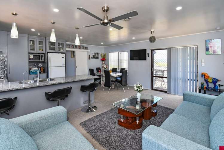 2/86 Alfriston Road Manurewa_5