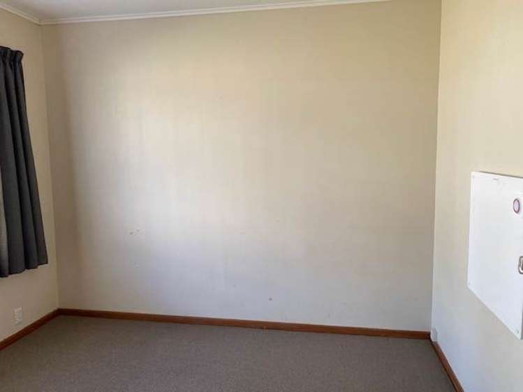 2/10 Olympic Place Papakura_8