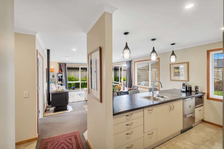 49 Curtis Street Stoke_4