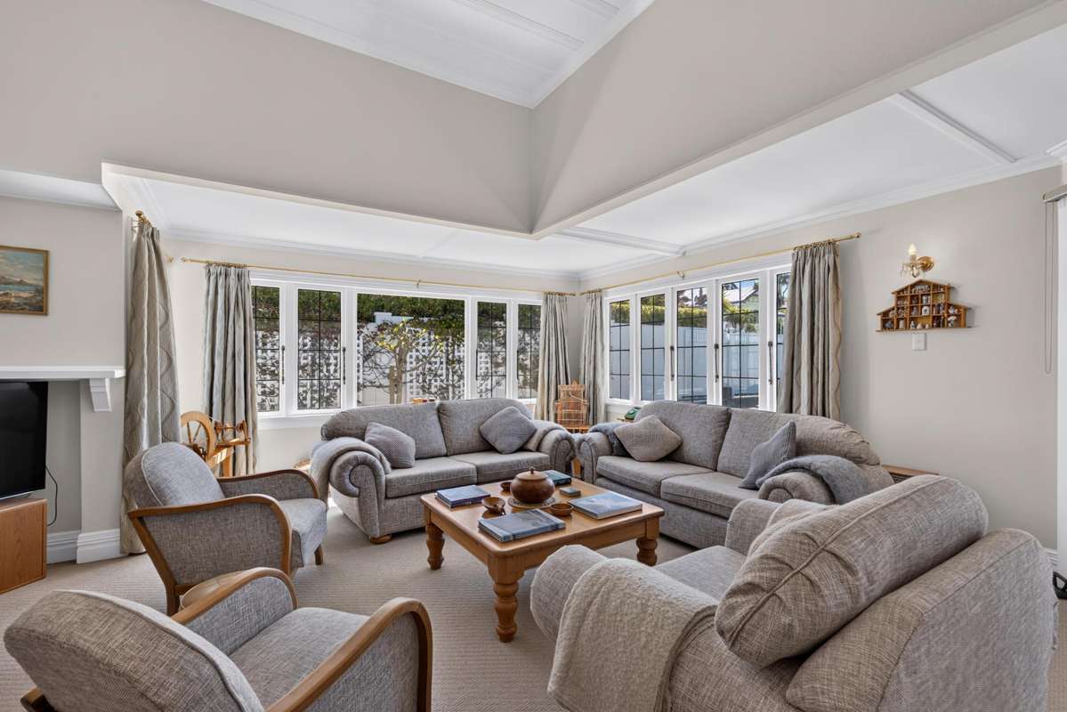 25 France Road_2