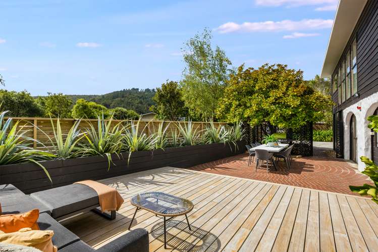 2 Pohue Grove Stokes Valley_34