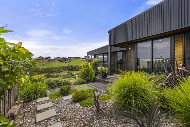 21 Maataitai Road Raglan_33