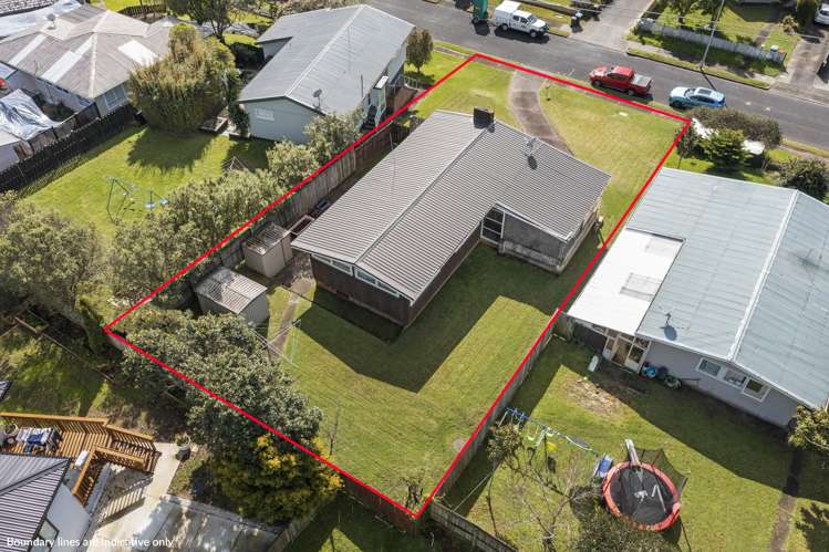 12 Caronia Crescent Lynfield_13