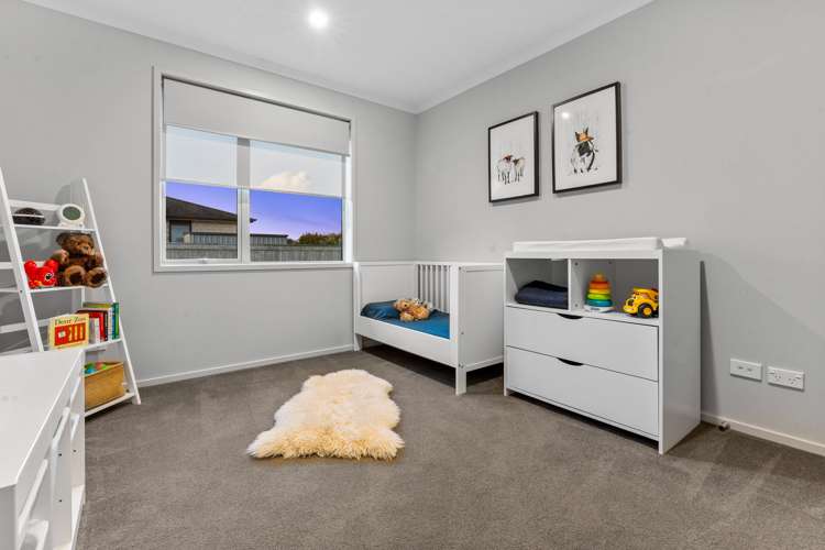 15 Orchard Terrace Riverhead_21