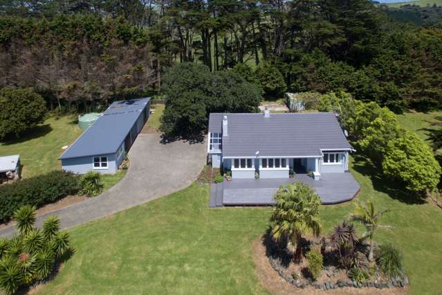 1437 Awhitu Road Pollok_2