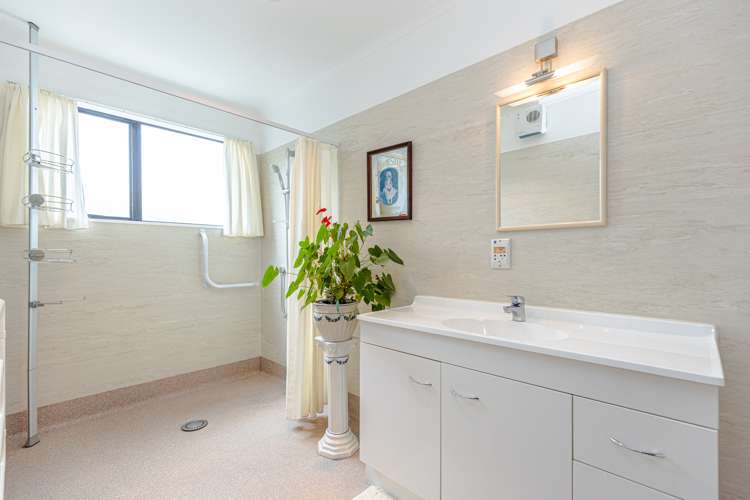 8 Bens Place Springvale_10