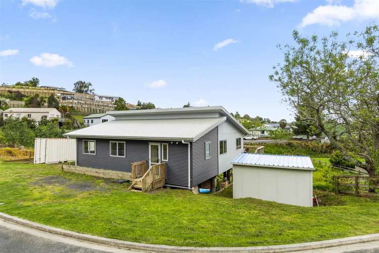 23 Dunrobbin Place Gate Pa_12