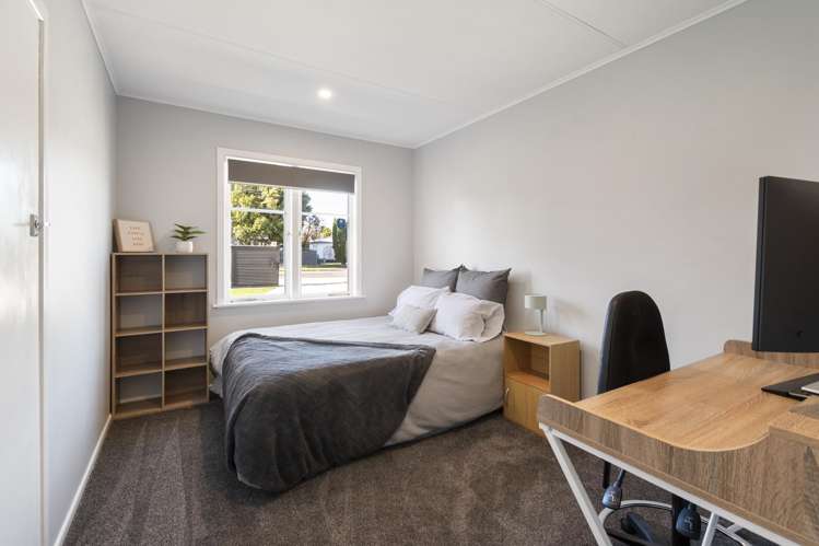 24 Pharazyn Street Feilding_11