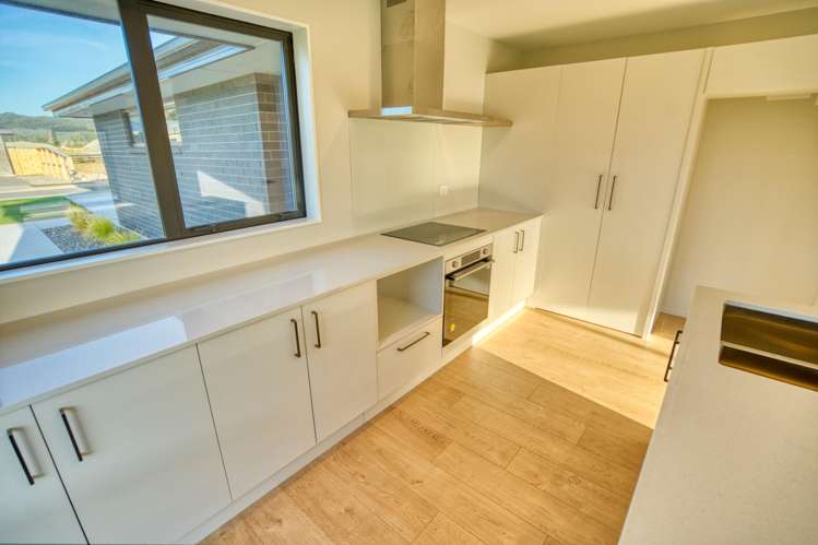 11B Hinau Crescent_5